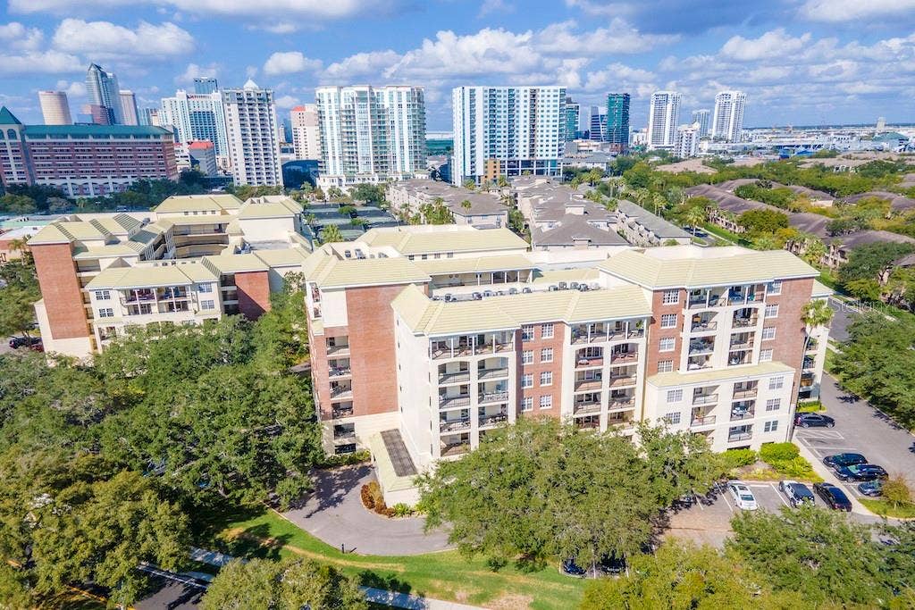 1000 S HARBOUR ISLAND BOULEVARD, #2306, Tampa, FL 33602 to Harbour Court, right in the middle of it all