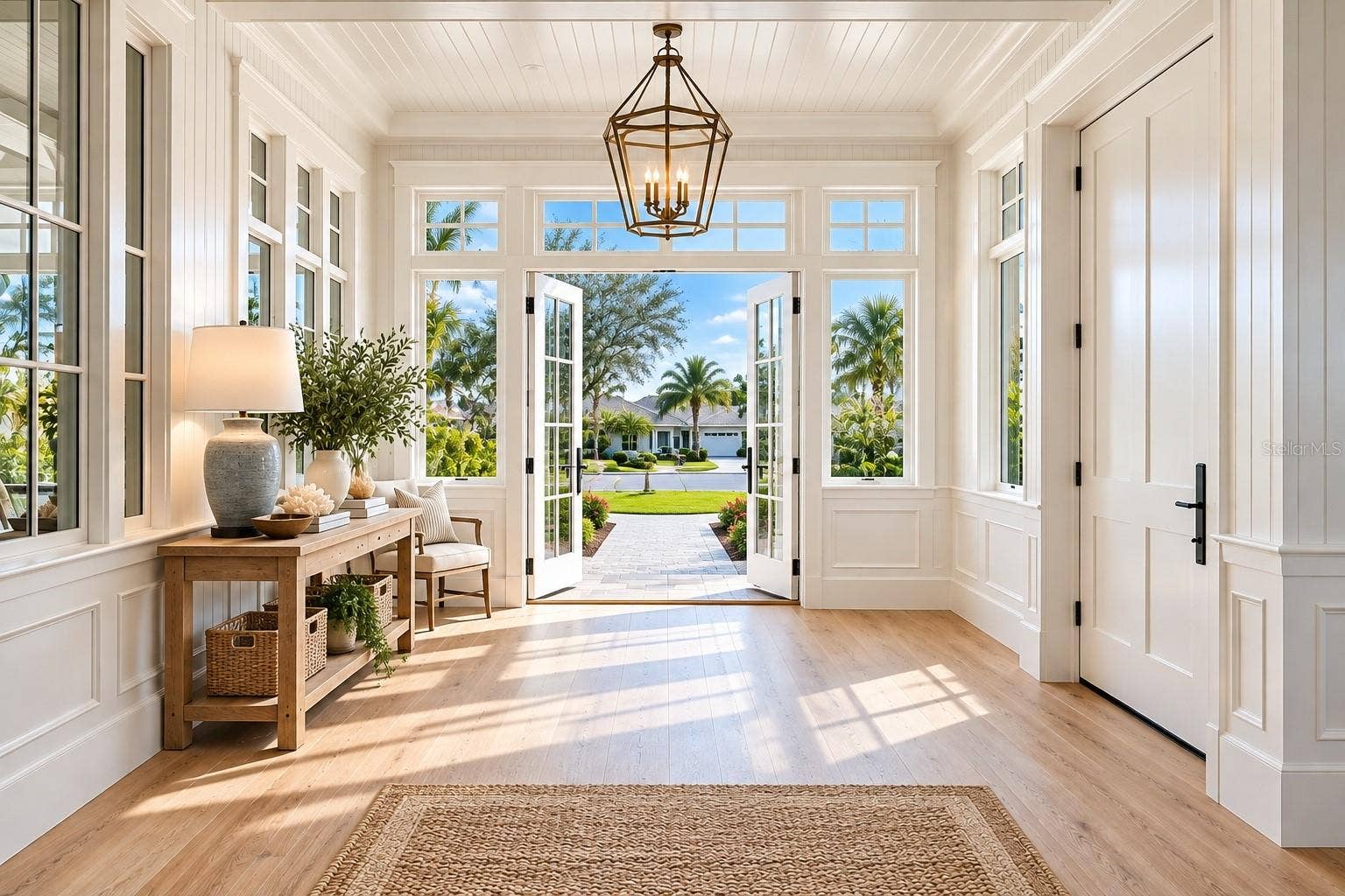 540A MAST DRIVE, Bradenton, FL 34208 Pictures are examples only, final design and finishes may vary based on buyer preferences