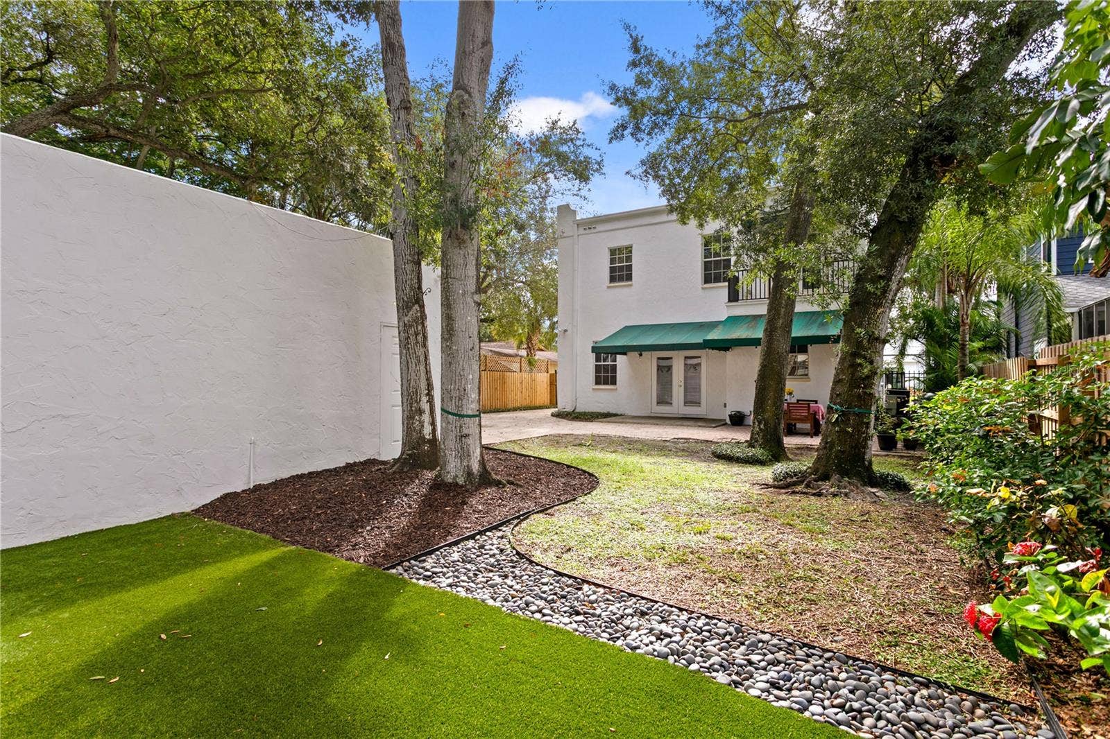 5821 INTERBAY BOULEVARD, Tampa, FL 33611 5821 INTERBAY BOULEVARD, Tampa, FL 33611