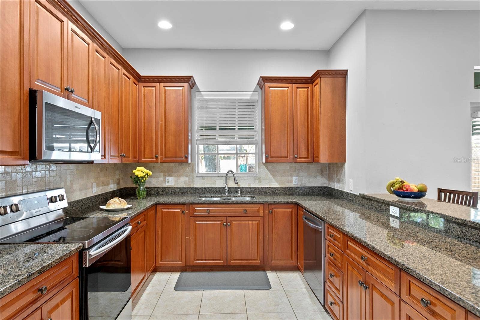 5821 INTERBAY BOULEVARD, Tampa, FL 33611 5821 INTERBAY BOULEVARD, Tampa, FL 33611