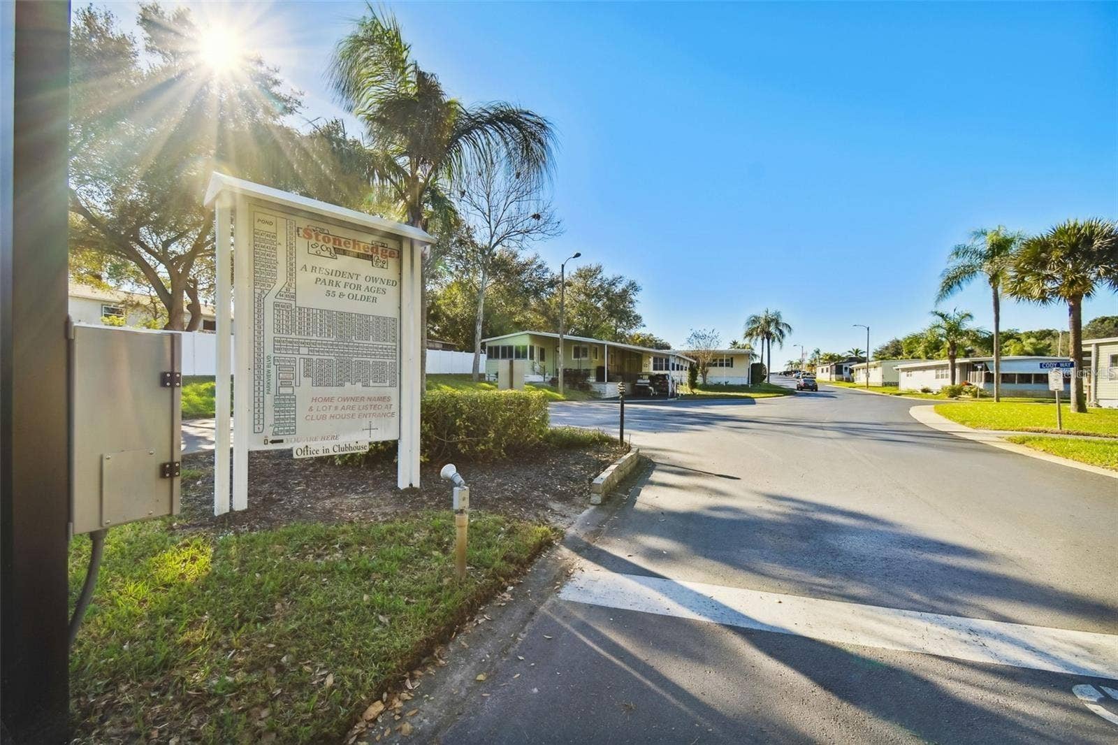 39820 US HIGHWAY 19 N, #160, Tarpon Springs, FL 34689 Map of the Community at the entrance of Stonehedge on the Hill from US HWY 19