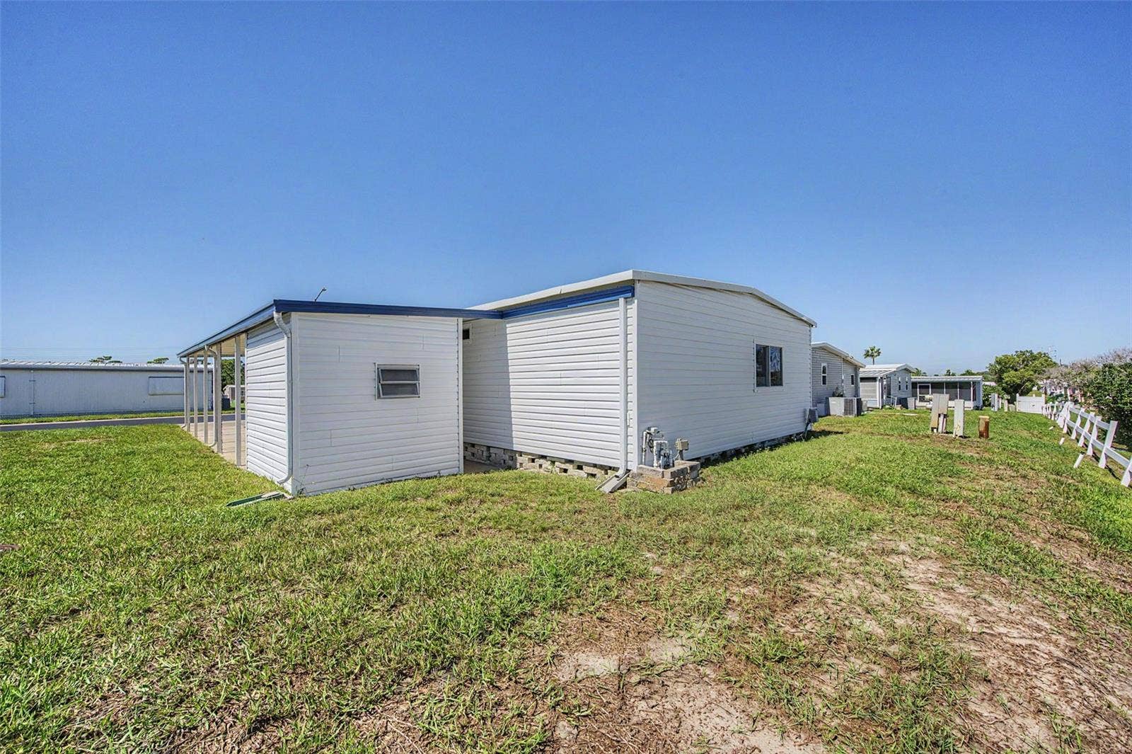 39820 US HIGHWAY 19 N, #160, Tarpon Springs, FL 34689 LARGE LOT!