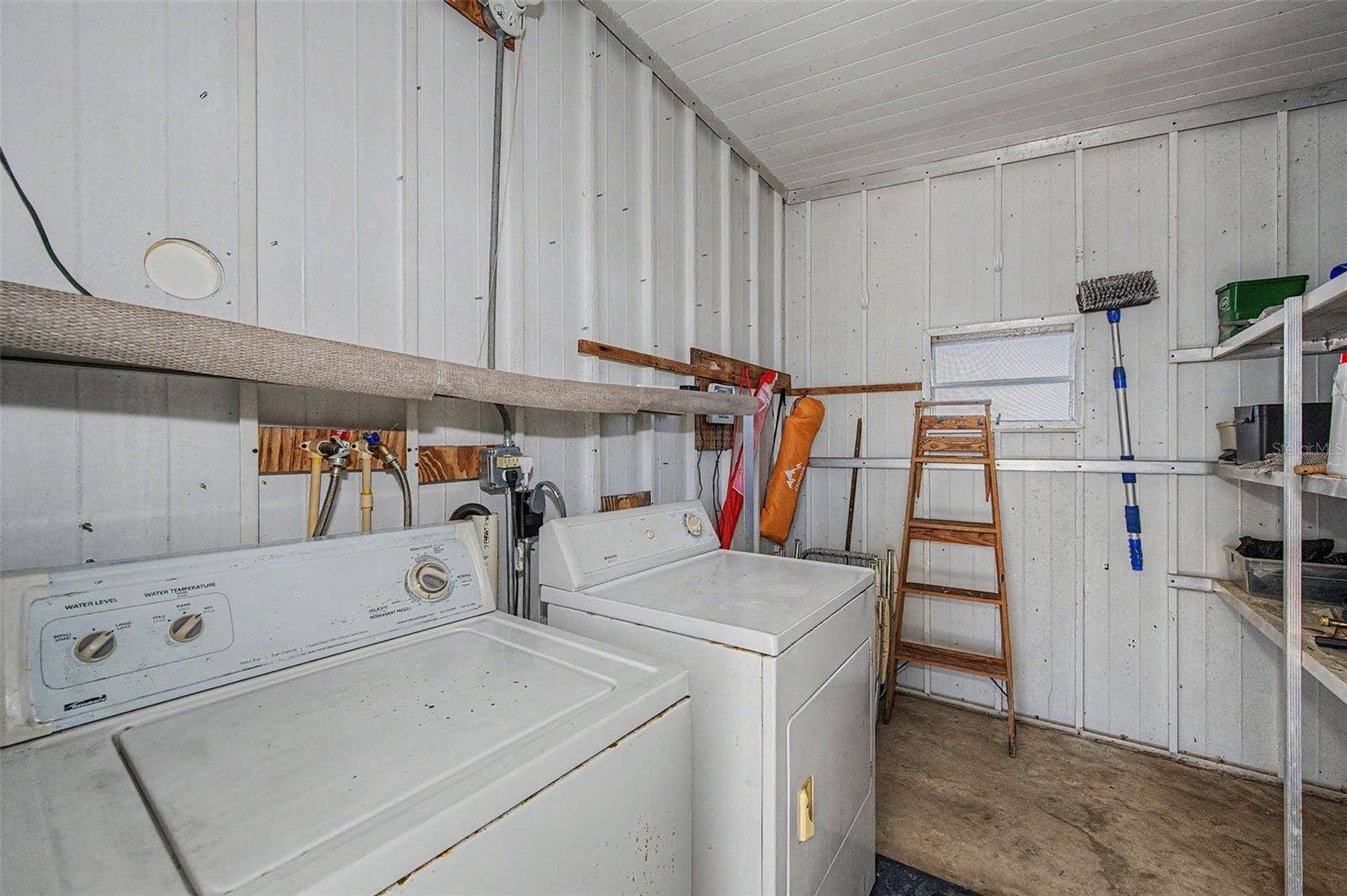 39820 US HIGHWAY 19 N, #160, Tarpon Springs, FL 34689 LARGE SHED! 8X10