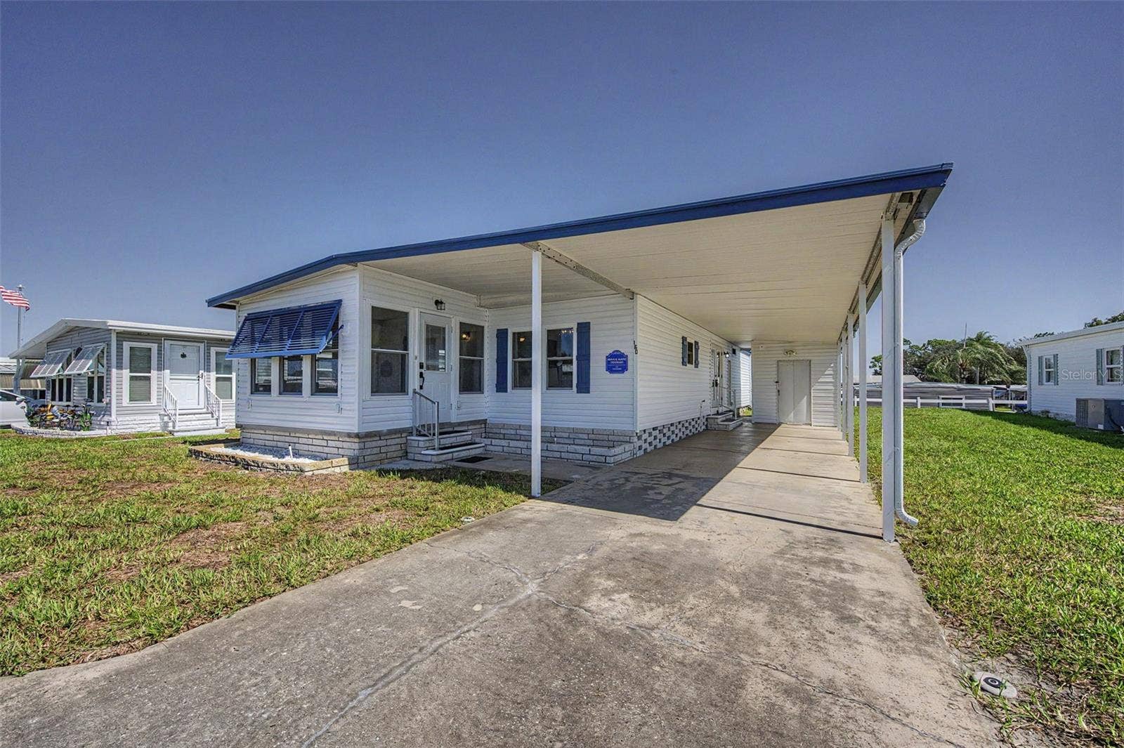 39820 US HIGHWAY 19 N, #160, Tarpon Springs, FL 34689 over-sized 2 car carport