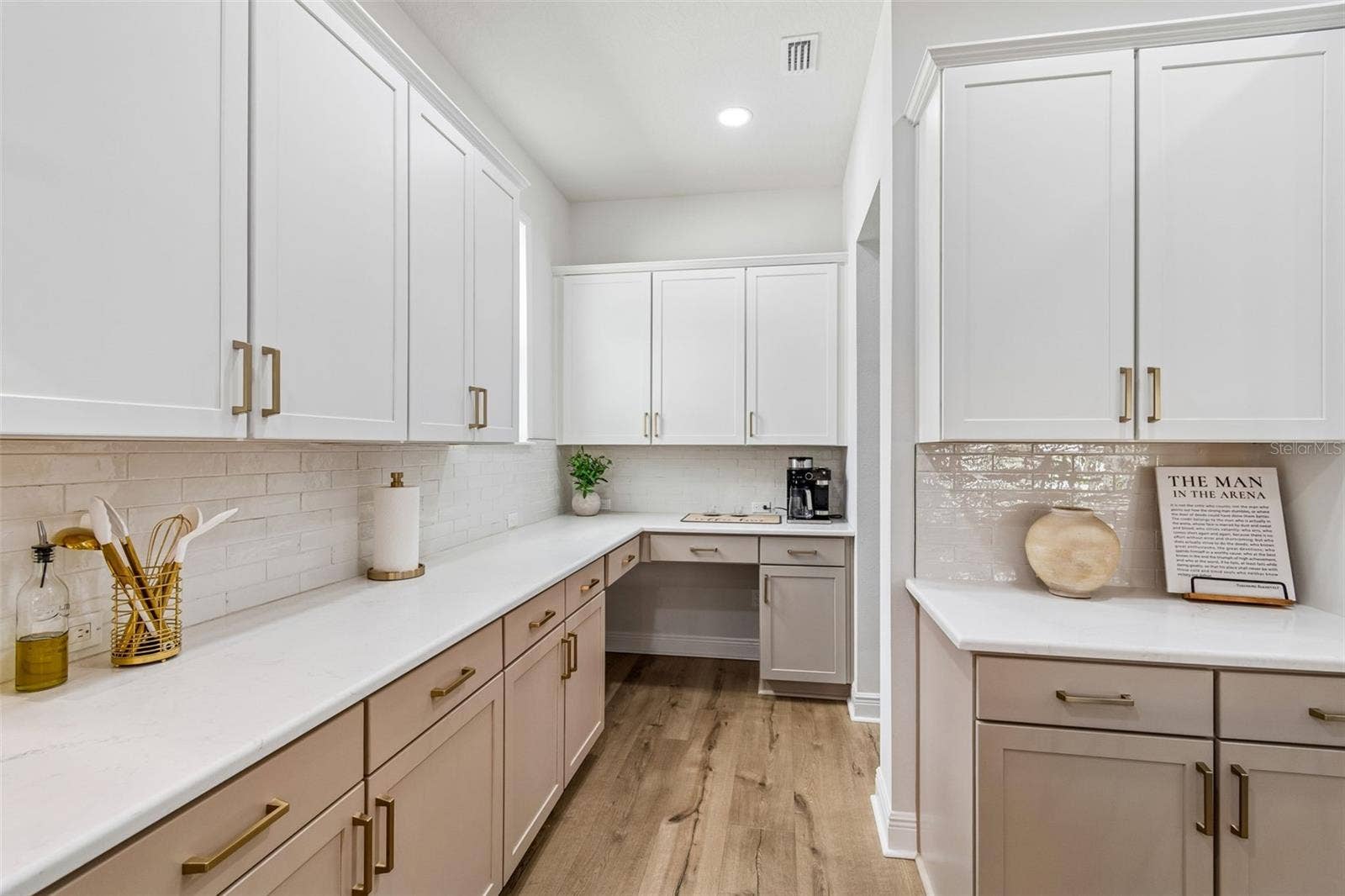 6107 NIKKI LANE LANE, Odessa, FL 33556 Kitchen