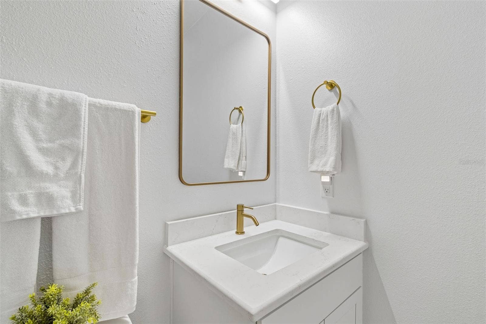6107 NIKKI LANE LANE, Odessa, FL 33556 Bathroom 4