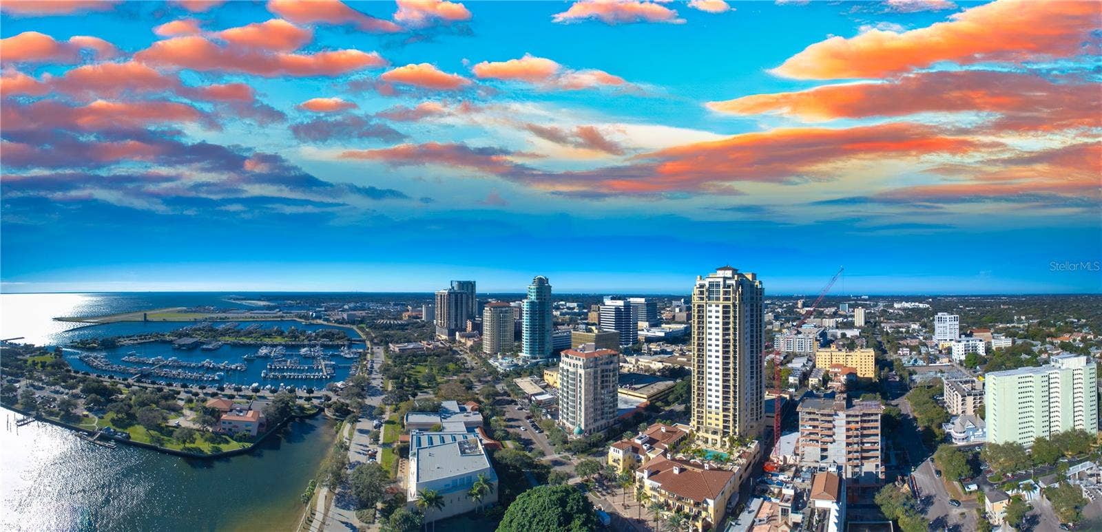 5701 6TH WAY S, St Petersburg, FL 33705 Short drive to the vibrant downtown St Pete