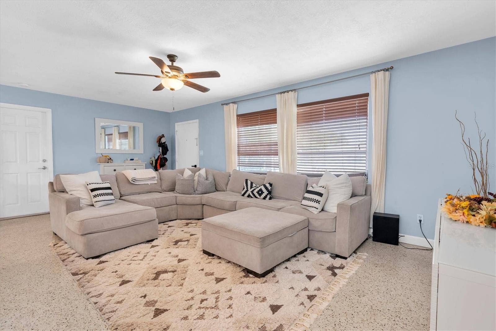 5701 6TH WAY S, St Petersburg, FL 33705 5701 6TH WAY S, St Petersburg, FL 33705