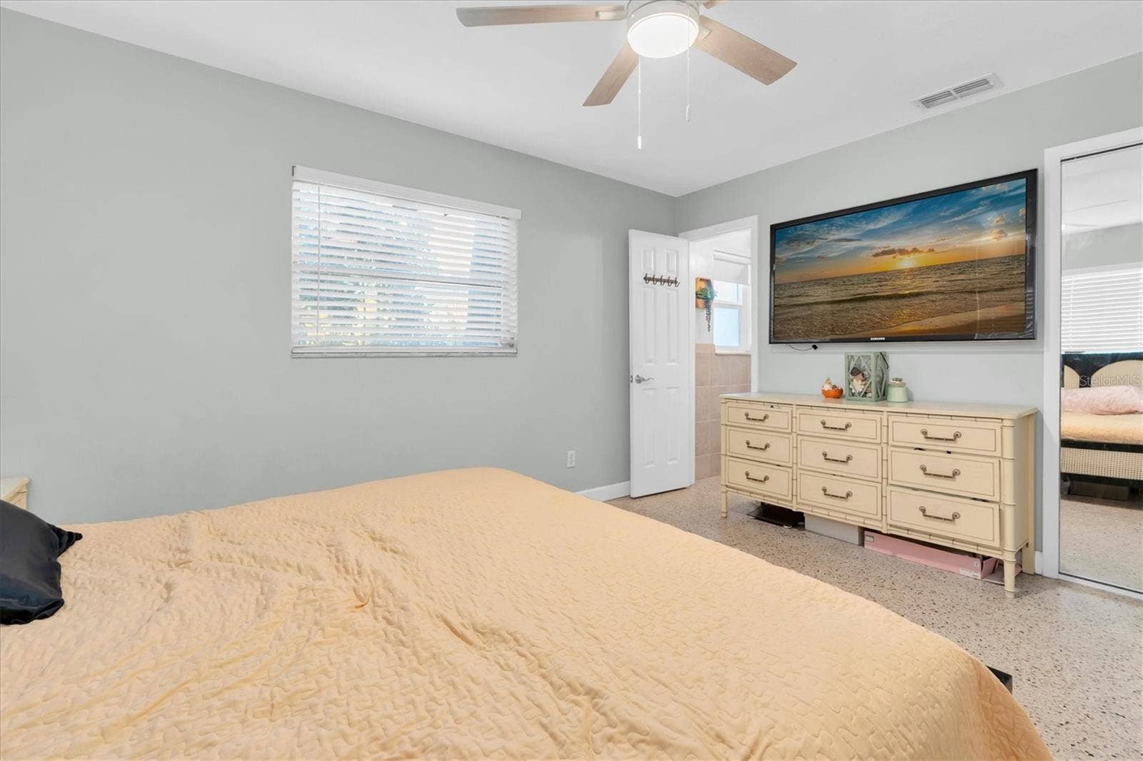 5701 6TH WAY S, St Petersburg, FL 33705 5701 6TH WAY S, St Petersburg, FL 33705