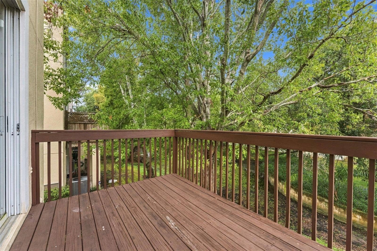 3121 BAYSHORE OAKS DRIVE, Tampa, FL 33611 Balcony off kitchen