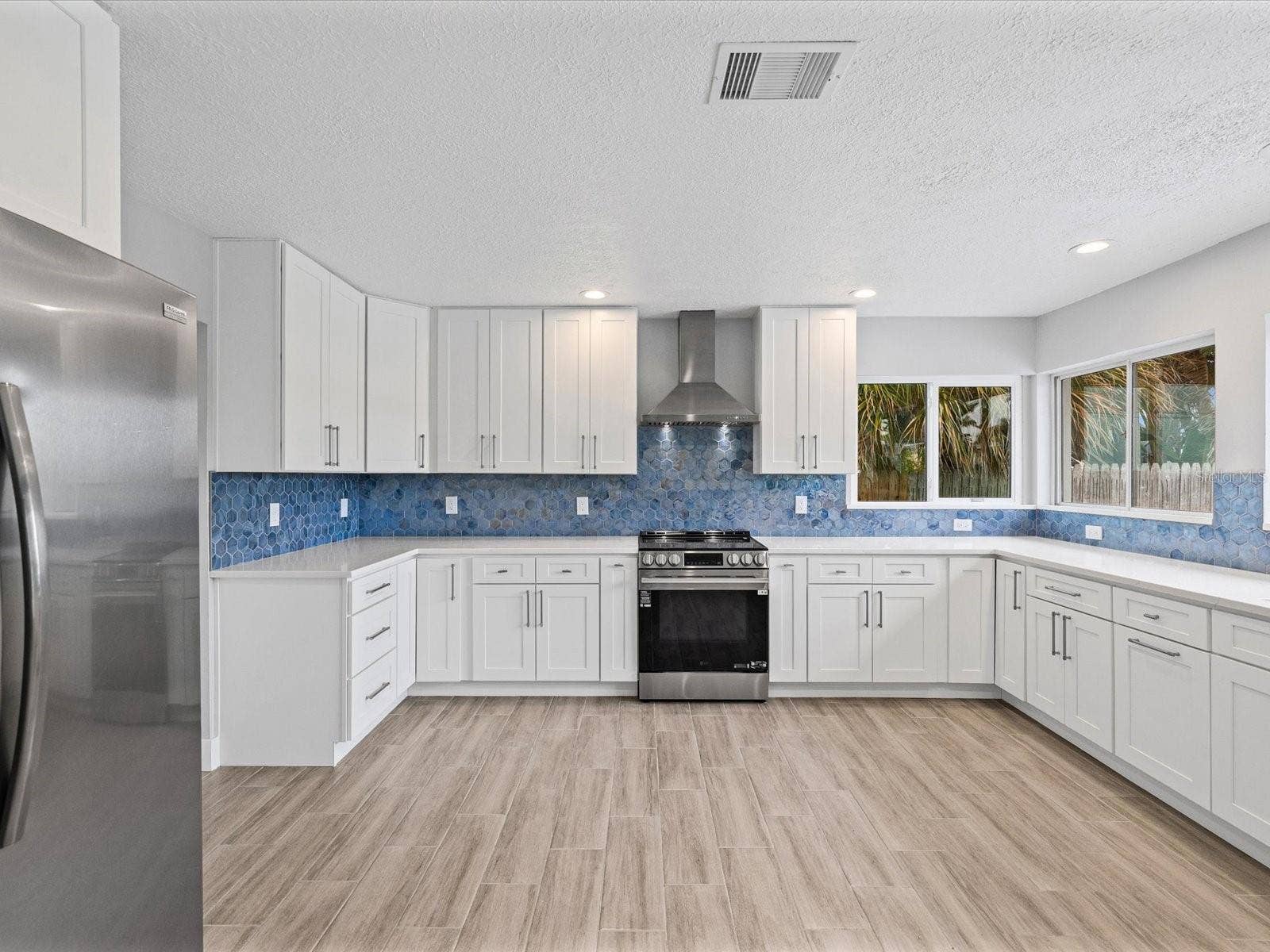 529 80TH AVENUE, St Pete Beach, FL 33706