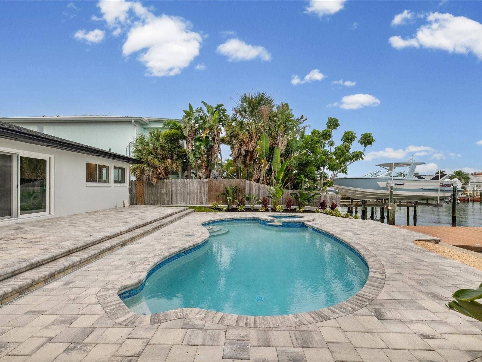 529 80TH AVENUE, St Pete Beach, FL 33706