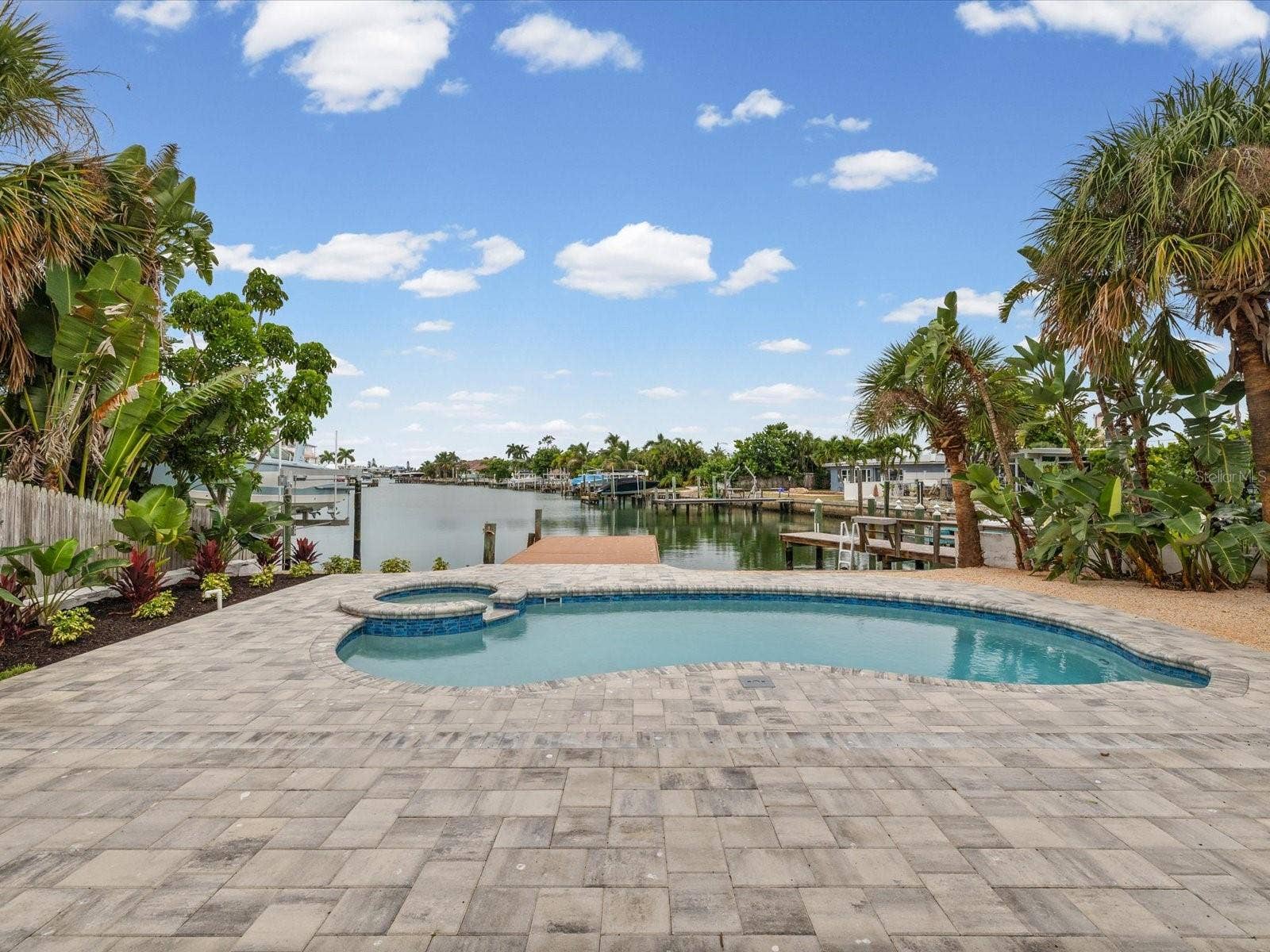 529 80TH AVENUE, St Pete Beach, FL 33706