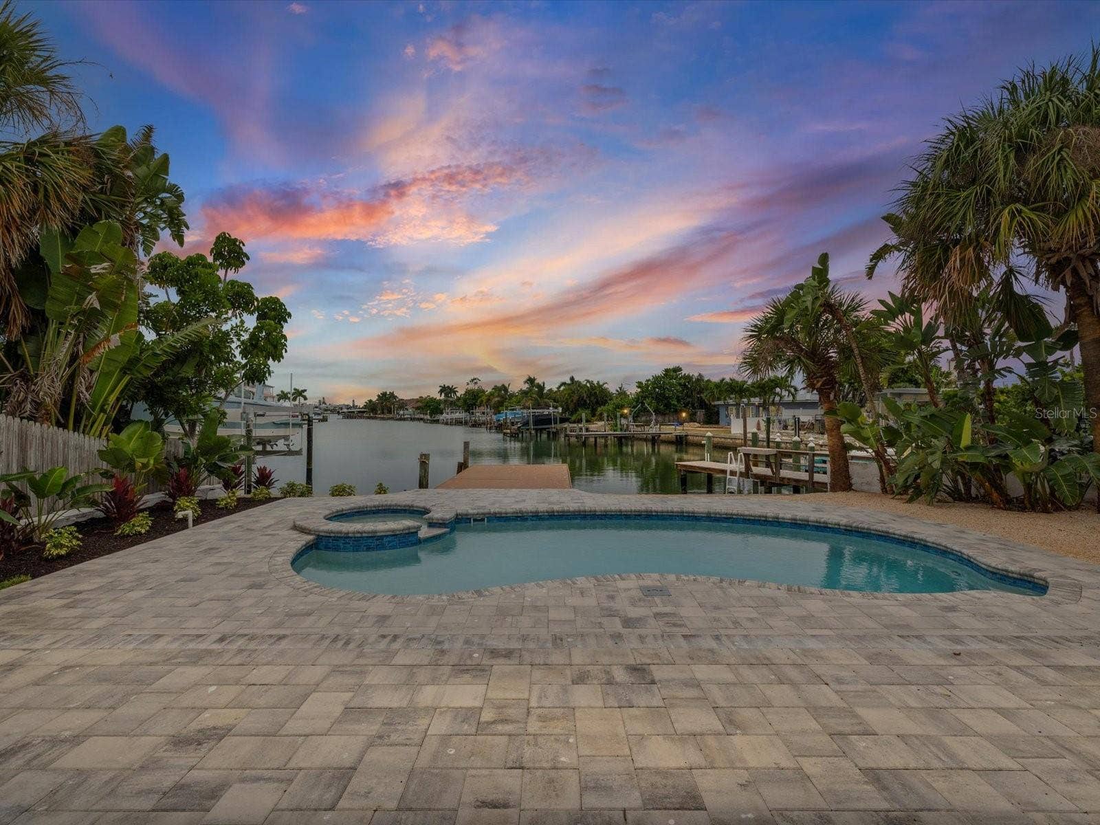 529 80TH AVENUE, St Pete Beach, FL 33706