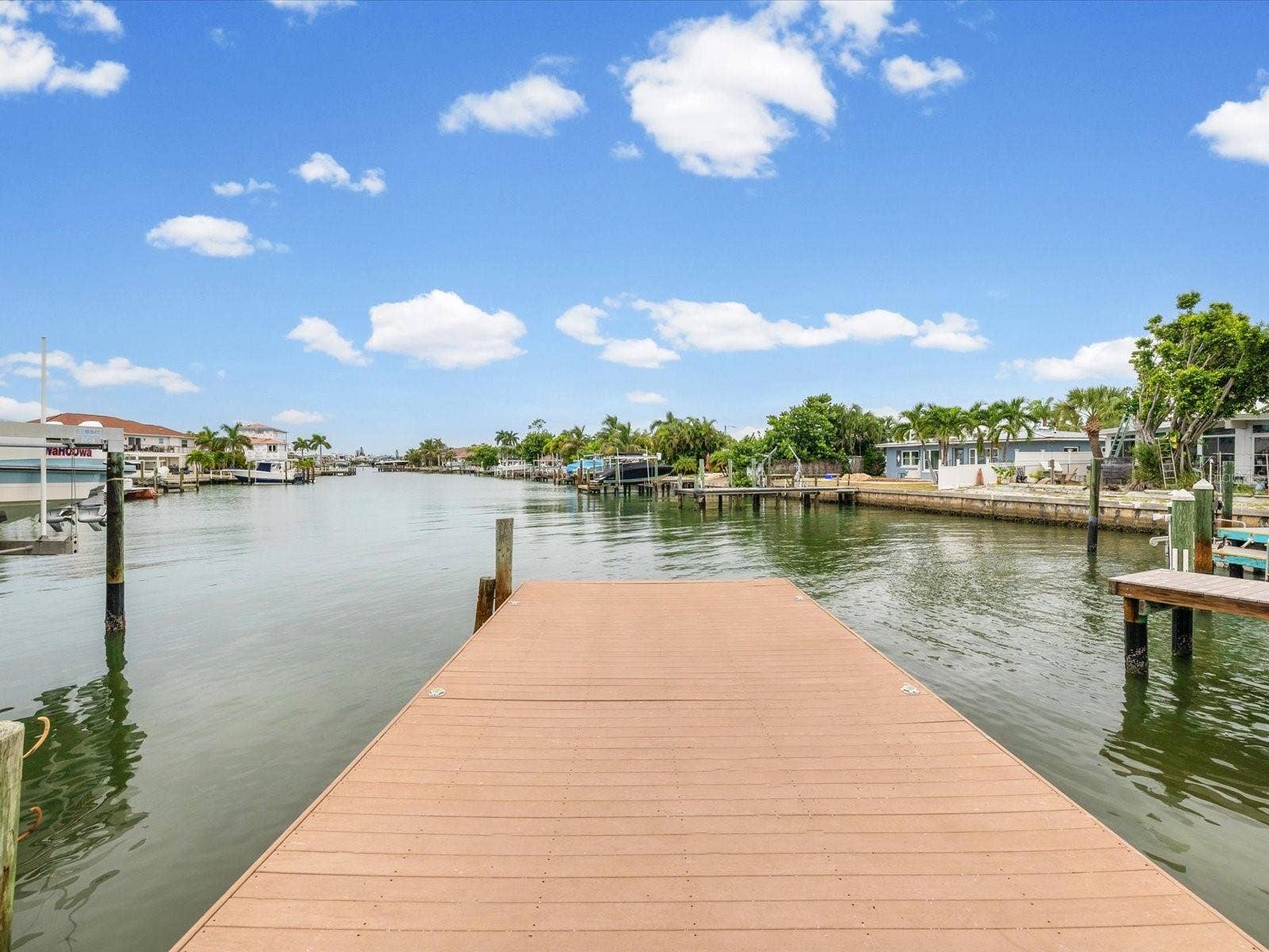 529 80TH AVENUE, St Pete Beach, FL 33706