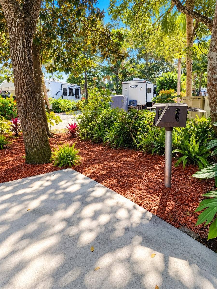 207 LONGHORN DRIVE, Lake Wales, FL 33867 207 LONGHORN DRIVE, Lake Wales, FL 33867