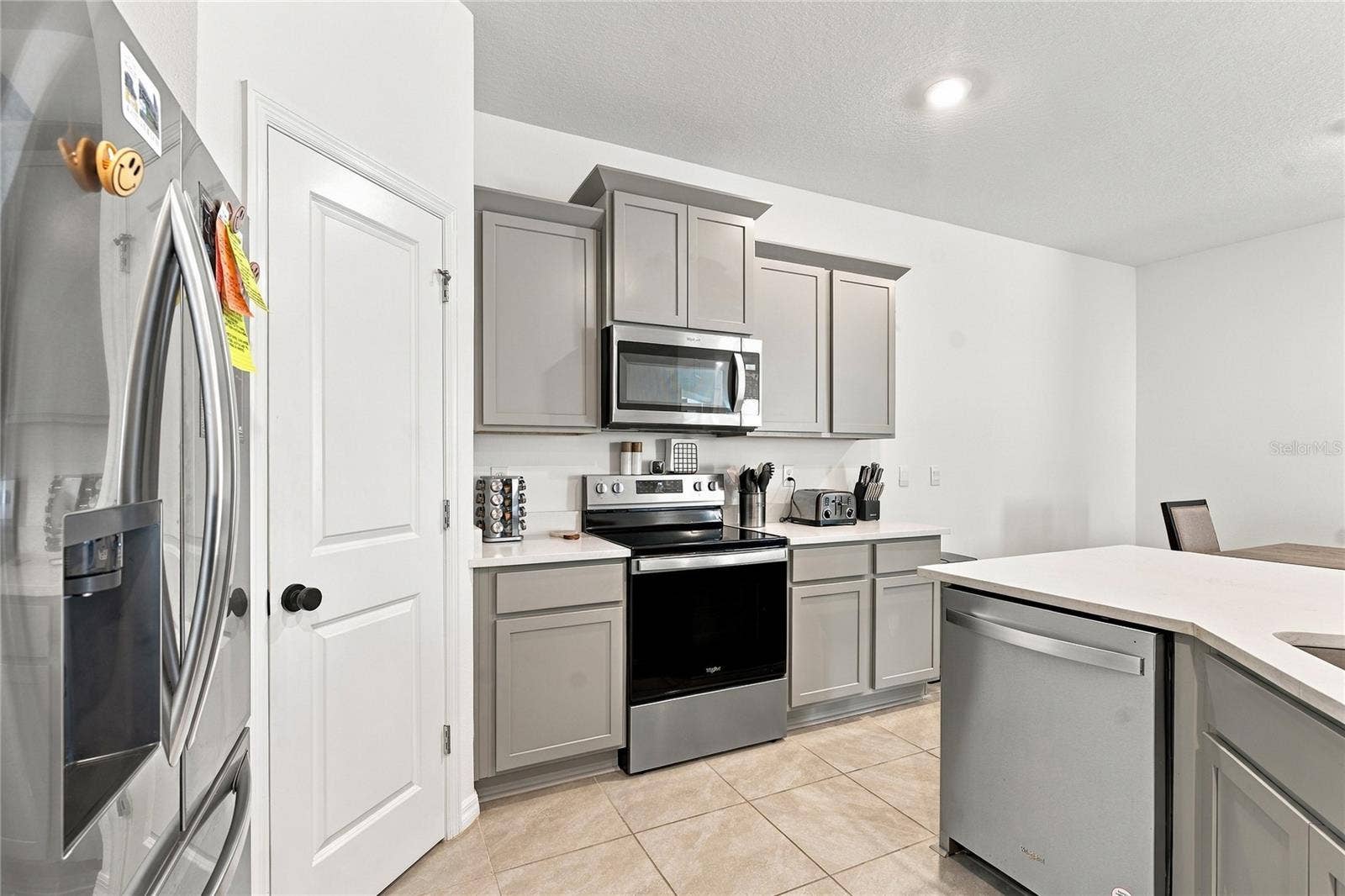 8514 BOLD CYPRESS LANE, Wesley Chapel, FL 33545