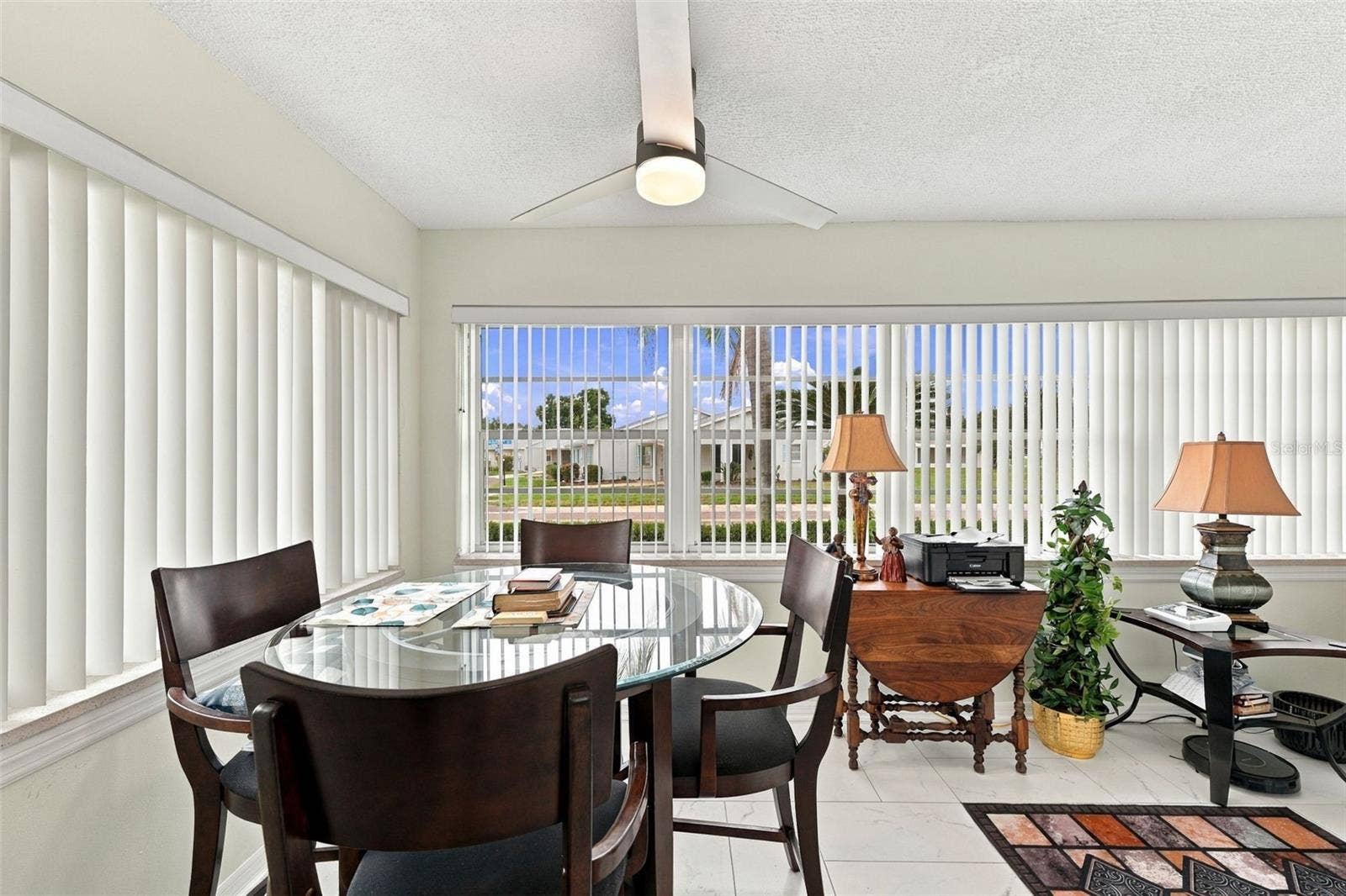 202 GLOUCESTER BOULEVARD, #357, Sun City Center, FL 33573 Florida Room