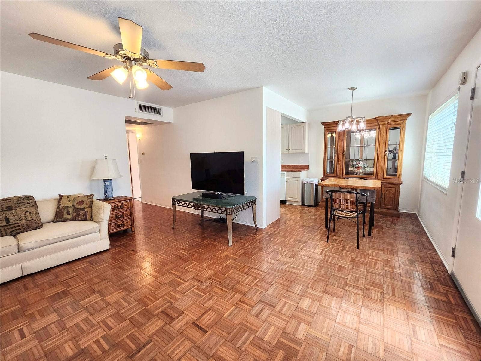 11201 80TH AVENUE, #201, Seminole, FL 33772 Open Living & dining combo