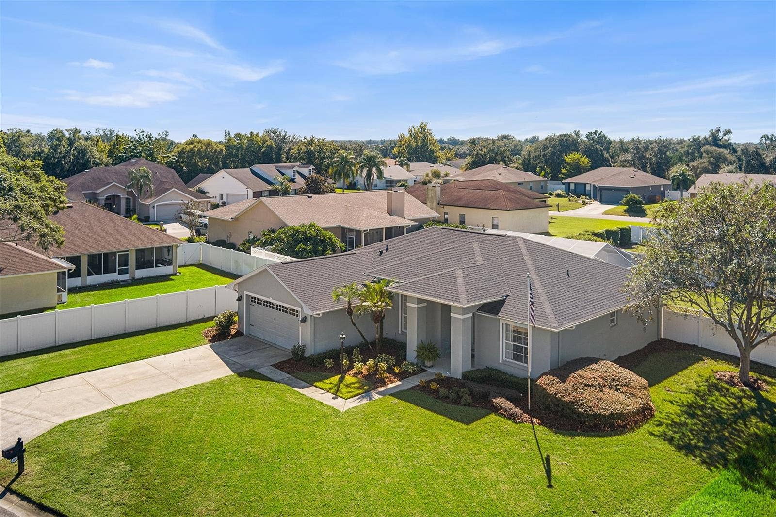 435 LAKE HARRIS DRIVE, Lakeland, FL 33813
