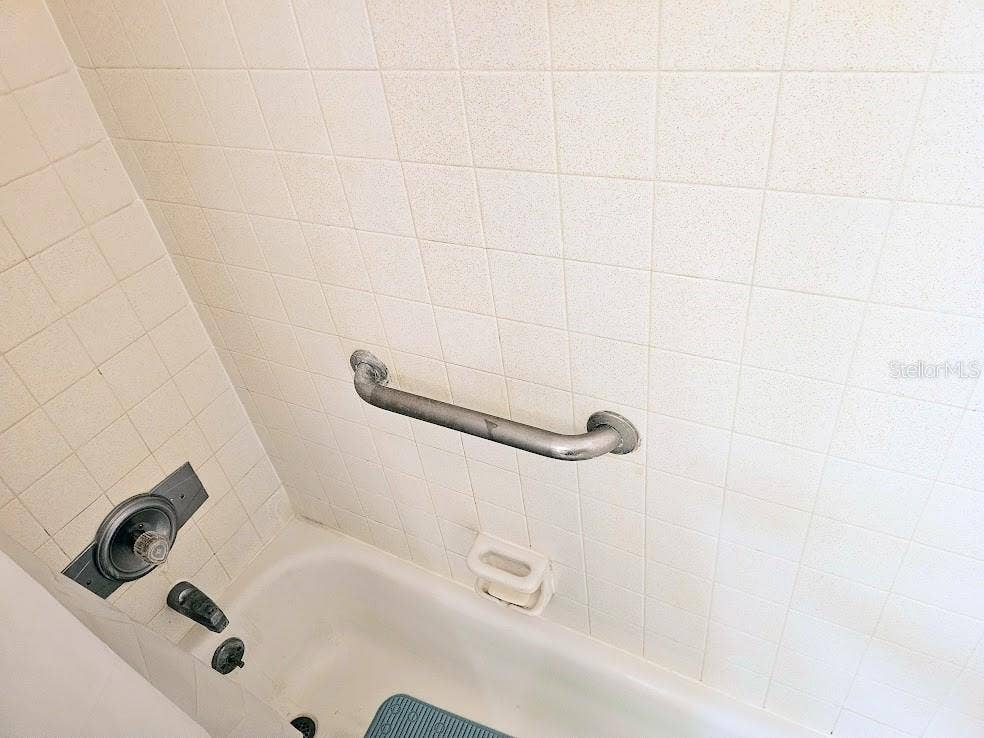 11620 PARK BOULEVARD, #303, Seminole, FL 33772 11620 PARK BOULEVARD, #303, Seminole, FL 33772