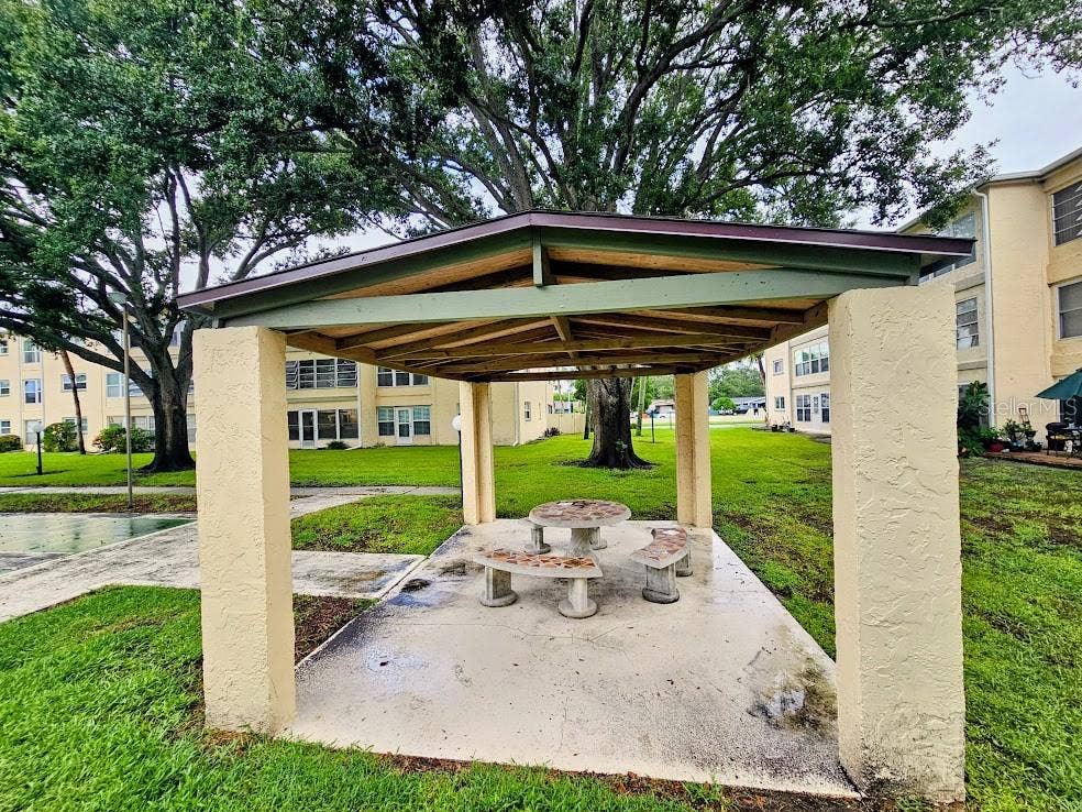 11620 PARK BOULEVARD, #303, Seminole, FL 33772 11620 PARK BOULEVARD, #303, Seminole, FL 33772