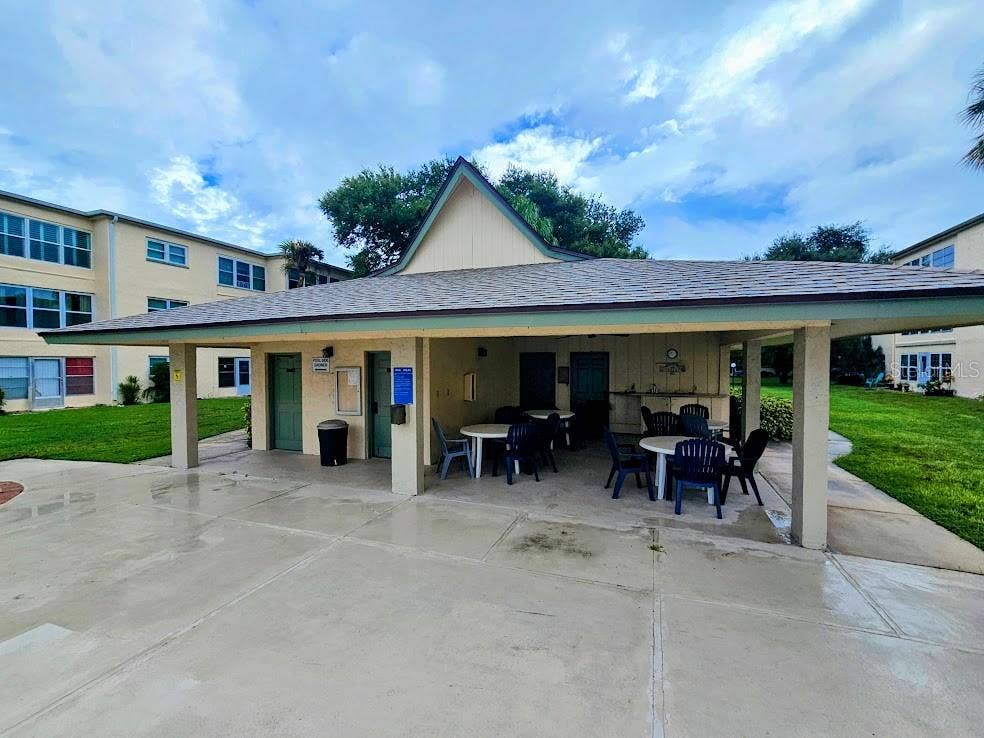 11620 PARK BOULEVARD, #303, Seminole, FL 33772 11620 PARK BOULEVARD, #303, Seminole, FL 33772