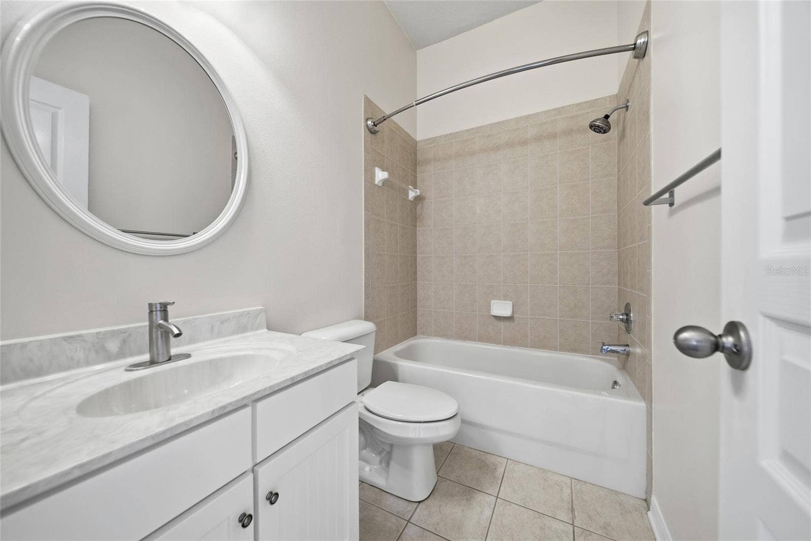 7137 DERWENT GLEN CIRCLE, Land O Lakes, FL 34637 7137 DERWENT GLEN CIRCLE, Land O Lakes, FL 34637