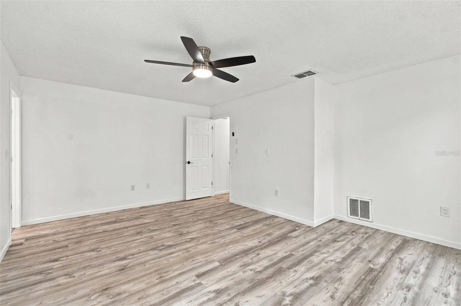 8075 SHALOM DRIVE, Spring Hill, FL 34606 8075 SHALOM DRIVE, Spring Hill, FL 34606