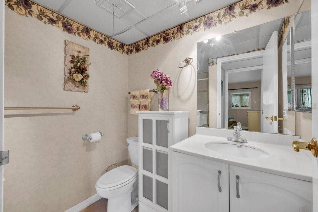 Bathroom 2