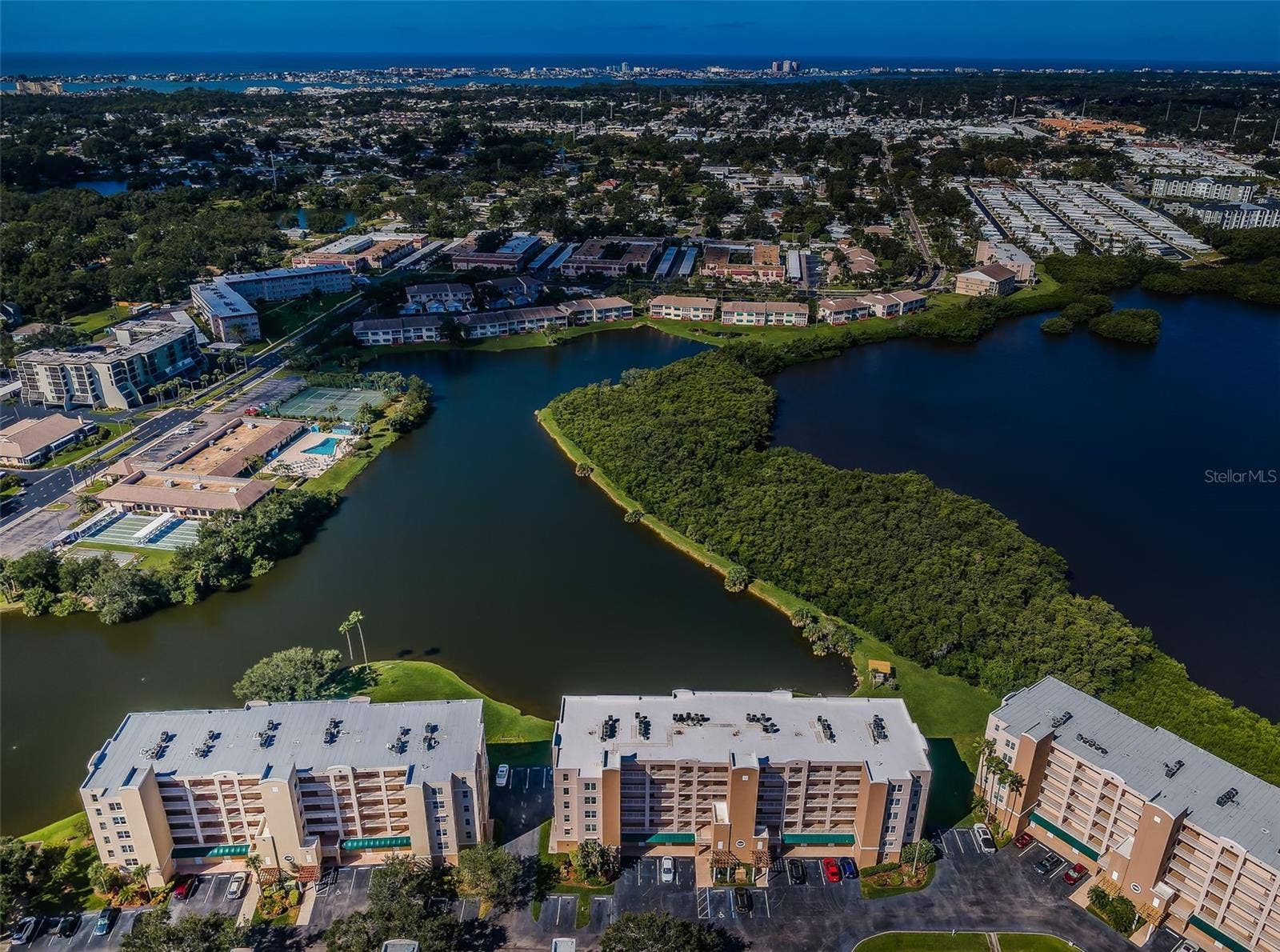 6450 SHORELINE DRIVE, #9203, Seminole, FL 33708 6450 SHORELINE DRIVE, #9203, Seminole, FL 33708