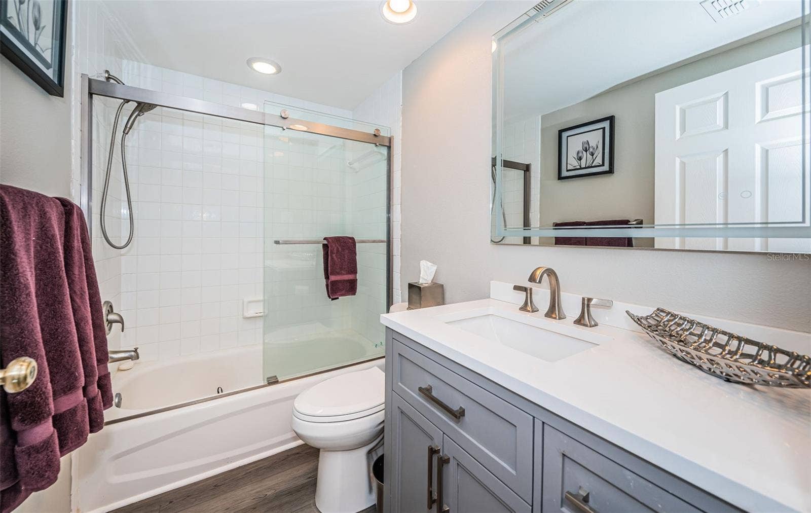 6450 SHORELINE DRIVE, #9203, Seminole, FL 33708 6450 SHORELINE DRIVE, #9203, Seminole, FL 33708