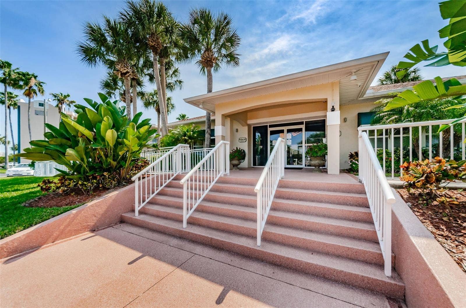 6450 SHORELINE DRIVE, #9203, Seminole, FL 33708 6450 SHORELINE DRIVE, #9203, Seminole, FL 33708