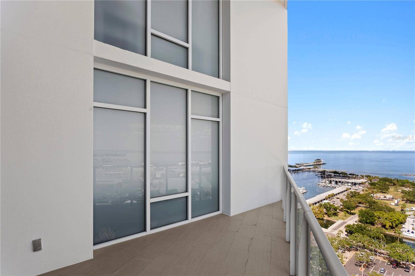 175 1ST STREET S, #2307, St Petersburg, FL 33701 175 1ST STREET S, #2307, St Petersburg, FL 33701