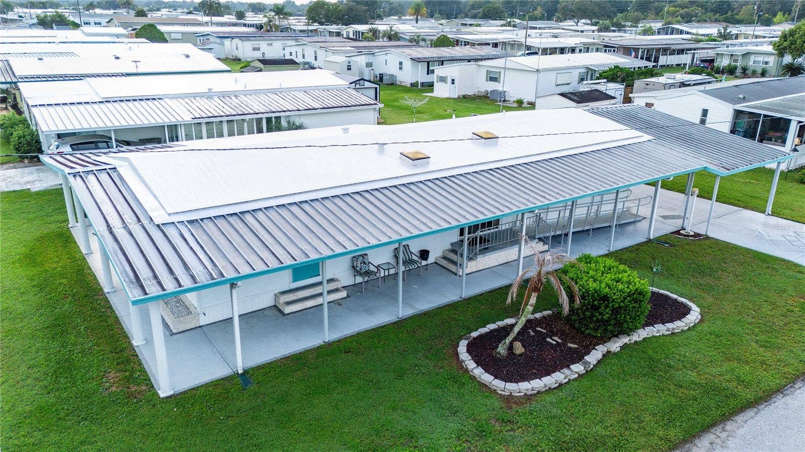 5352 PLANT STREET, Zephyrhills, FL 33542 5352 PLANT STREET, Zephyrhills, FL 33542