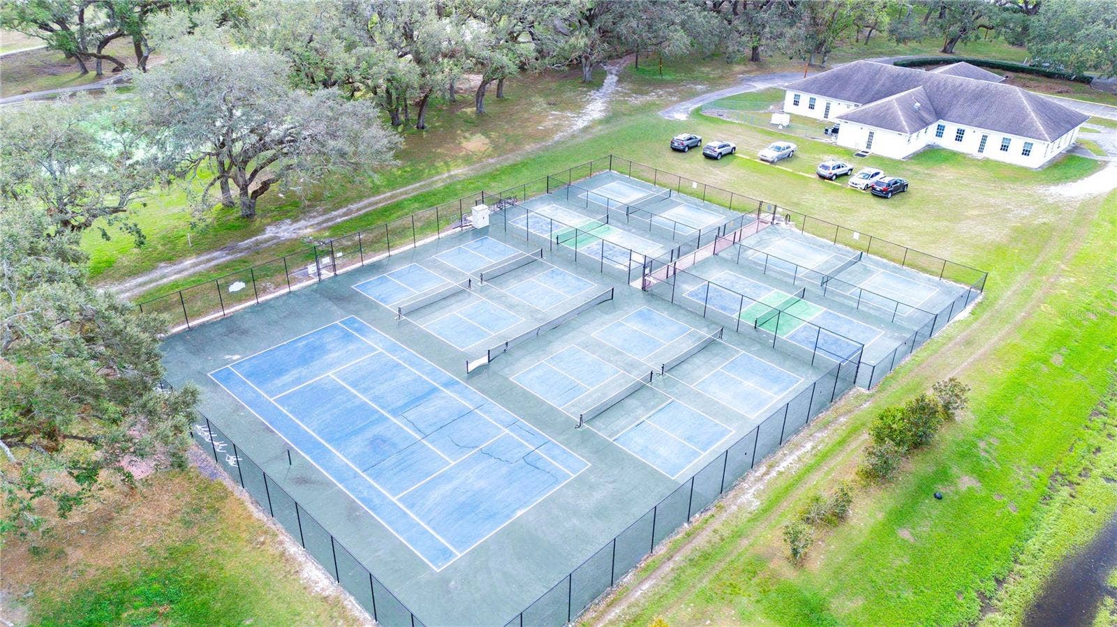 5352 PLANT STREET, Zephyrhills, FL 33542 5352 PLANT STREET, Zephyrhills, FL 33542