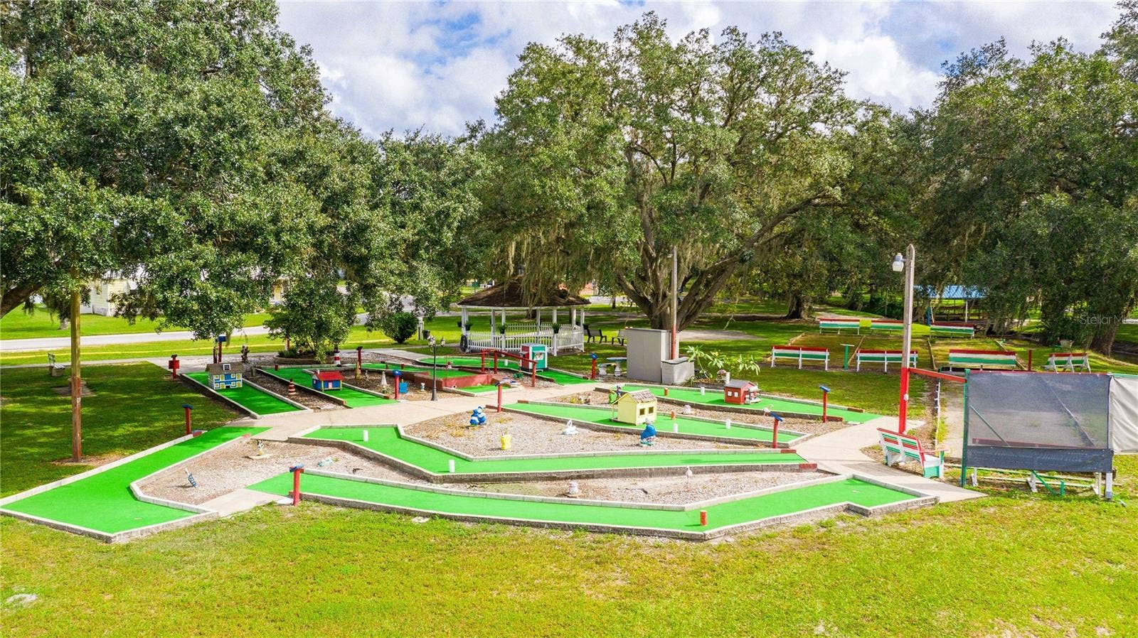 5352 PLANT STREET, Zephyrhills, FL 33542 Community miniature golf area.