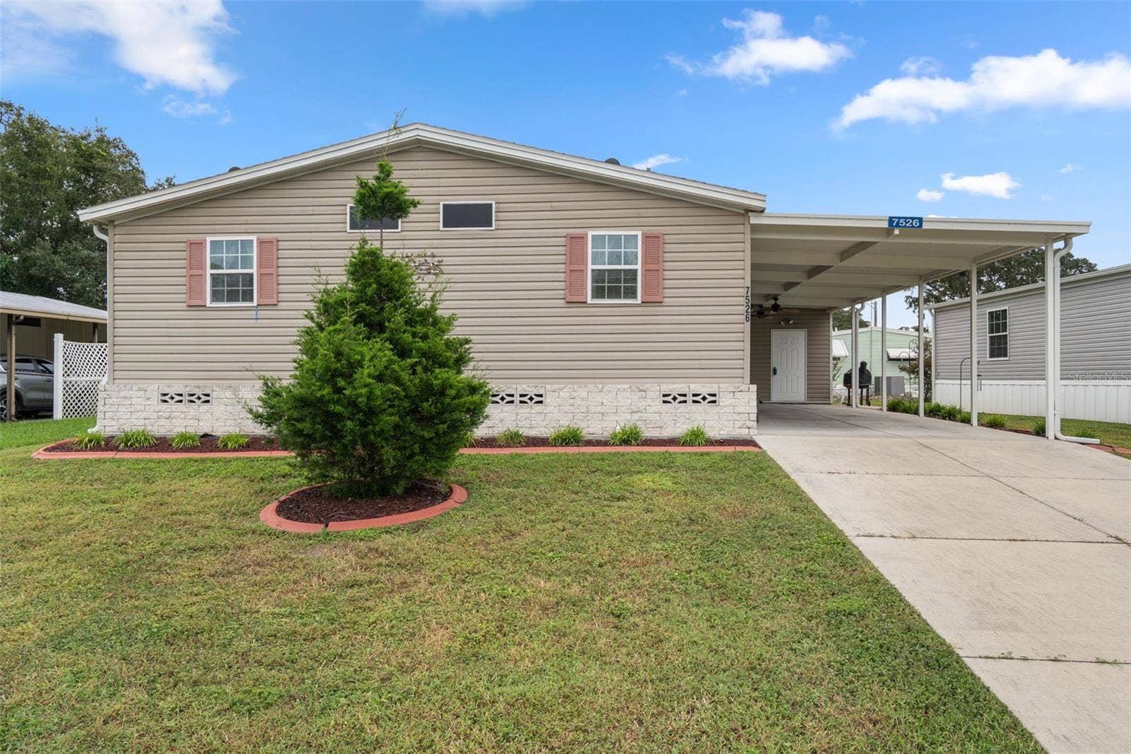 7526 FAIRLANE AVENUE, Brooksville, FL 34613