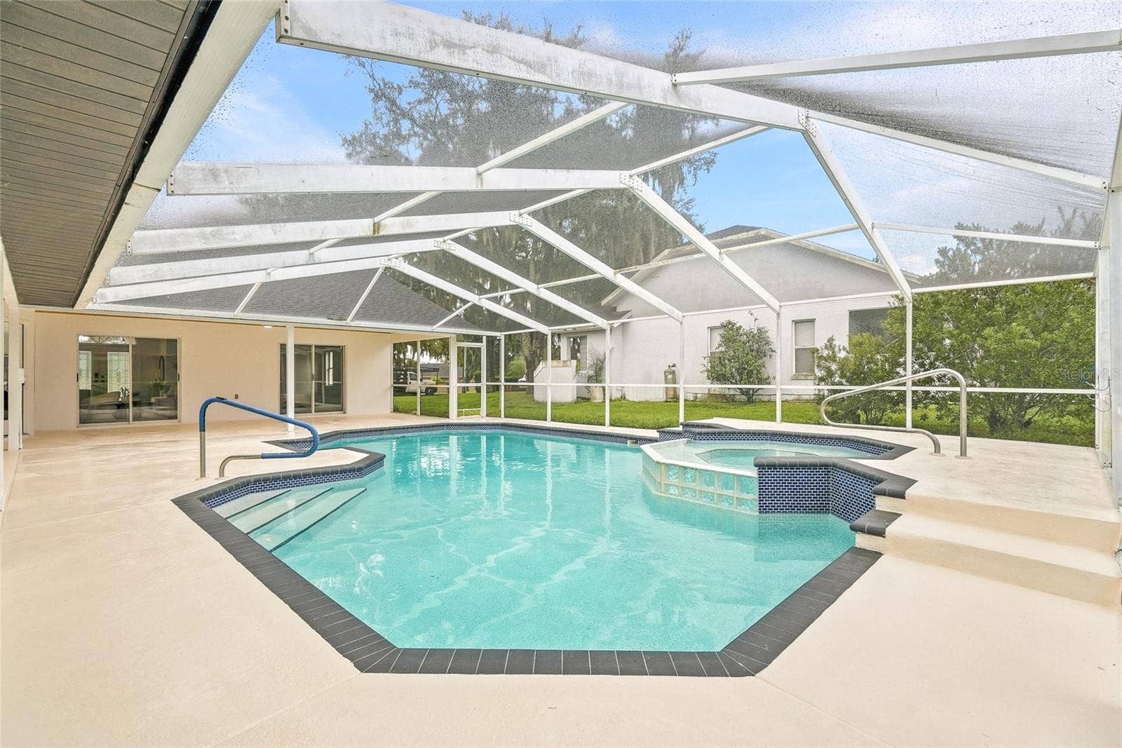 2602 S MILLER ROAD, Valrico, FL 33596