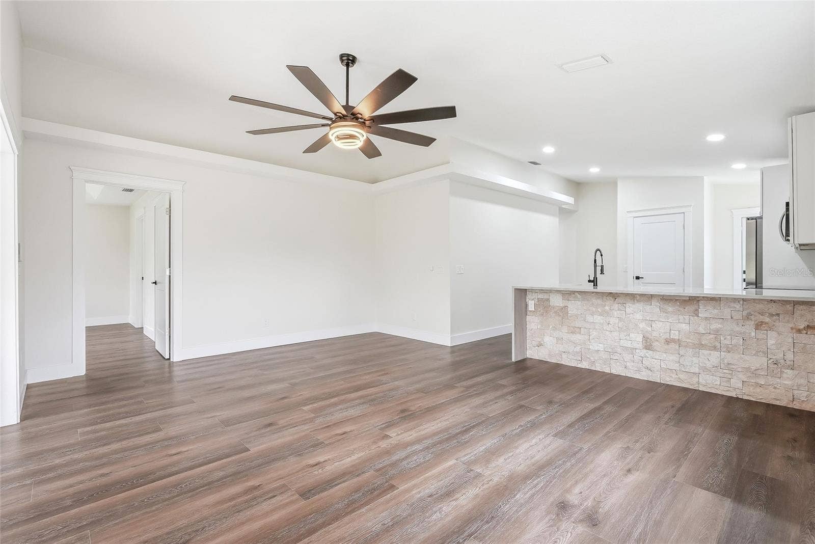 2602 S MILLER ROAD, Valrico, FL 33596