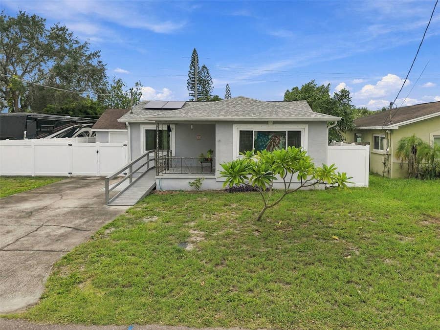 Property photo for 2908 W ARCH STREET, Tampa, FL