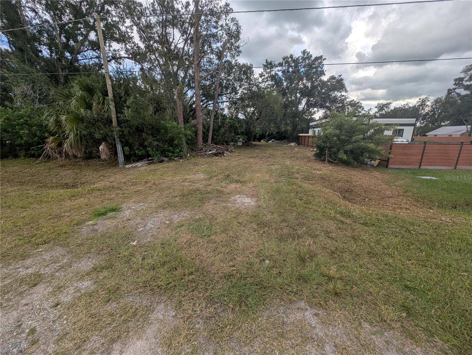 12111 GLENSHIRE DRIVE, Riverview, FL 33579 12111 GLENSHIRE DRIVE, Riverview, FL 33579