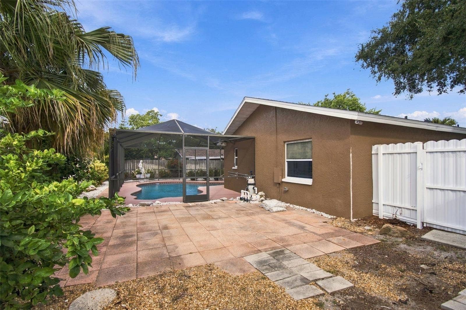 14304 91ST AVENUE, Seminole, FL 33776 EXTRA OUTDOOR SPACE