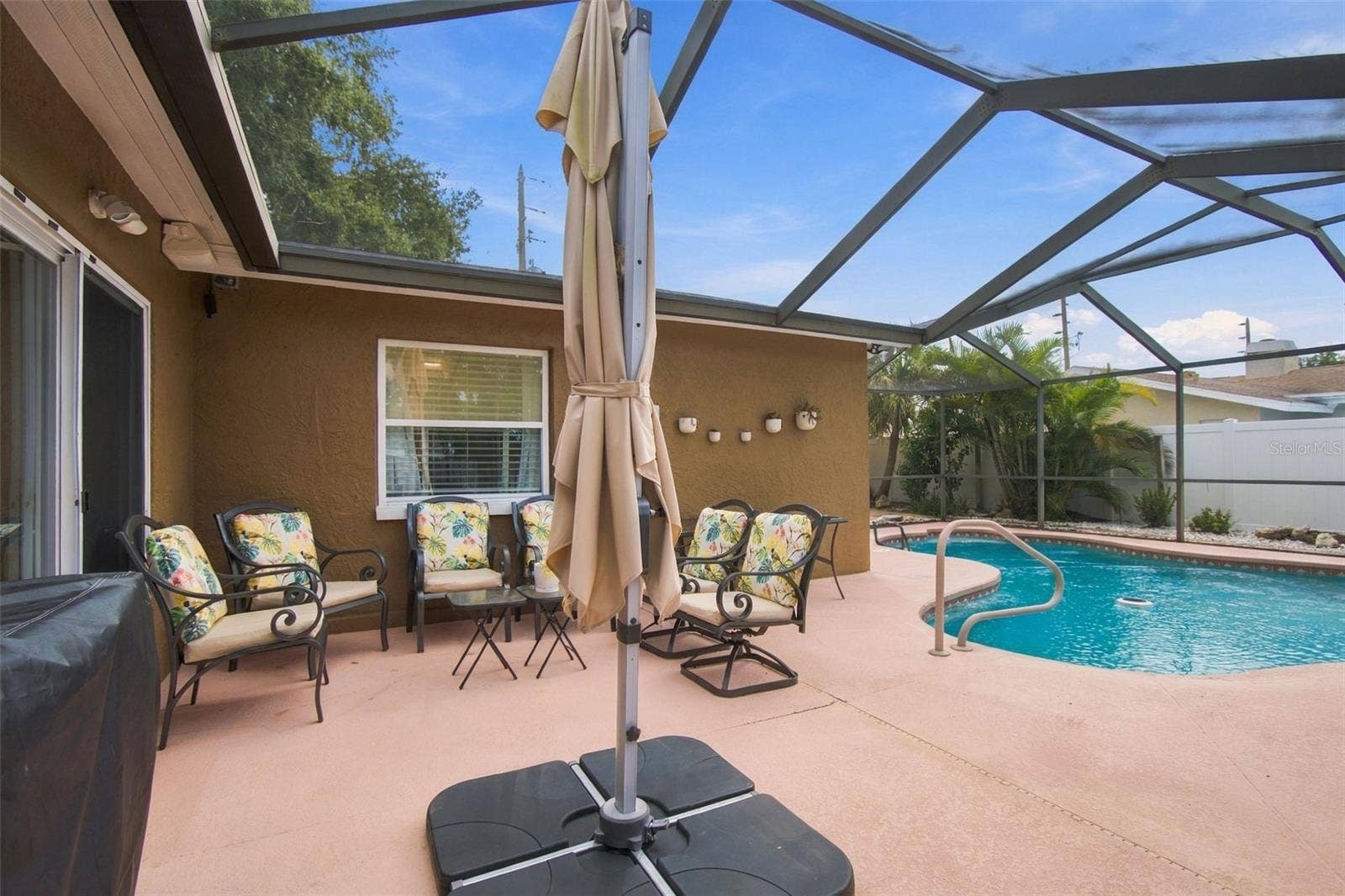14304 91ST AVENUE, Seminole, FL 33776 14304 91ST AVENUE, Seminole, FL 33776
