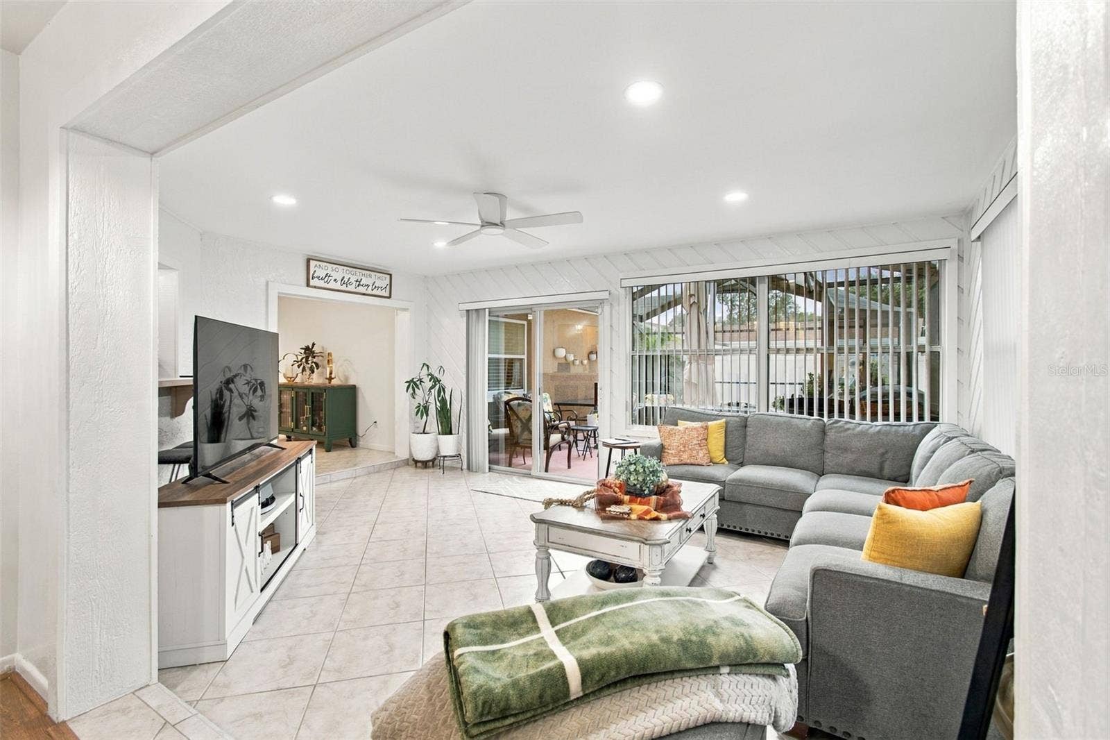 14304 91ST AVENUE, Seminole, FL 33776 OPEN CONCEPT LEADS TO SCREENED POOL LANAI