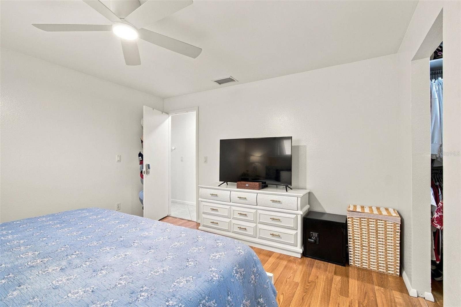14304 91ST AVENUE, Seminole, FL 33776 14304 91ST AVENUE, Seminole, FL 33776