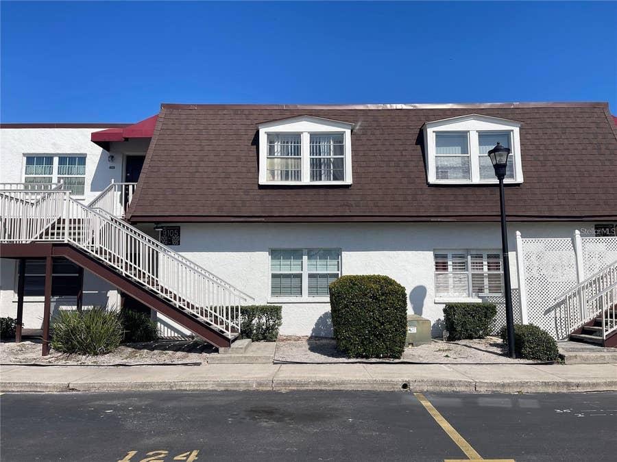Property photo for 9105 W HILLSBOROUGH AVENUE, #I104, Tampa, FL