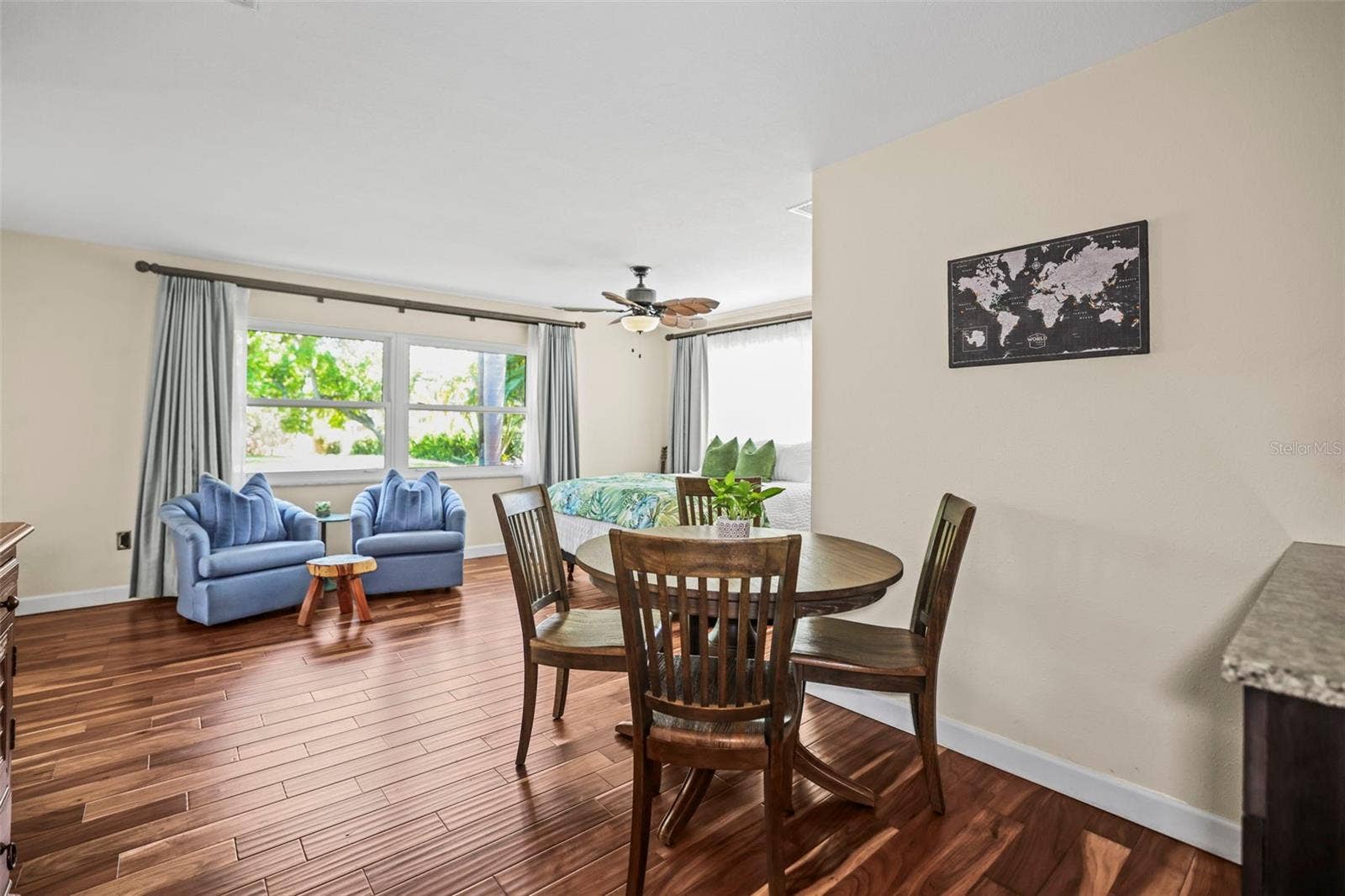 1600 PARK STREET N, St Petersburg, FL 33710 1600 PARK STREET N, St Petersburg, FL 33710