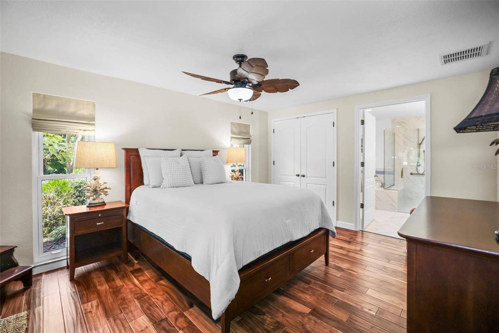 1600 PARK STREET N, St Petersburg, FL 33710 1600 PARK STREET N, St Petersburg, FL 33710