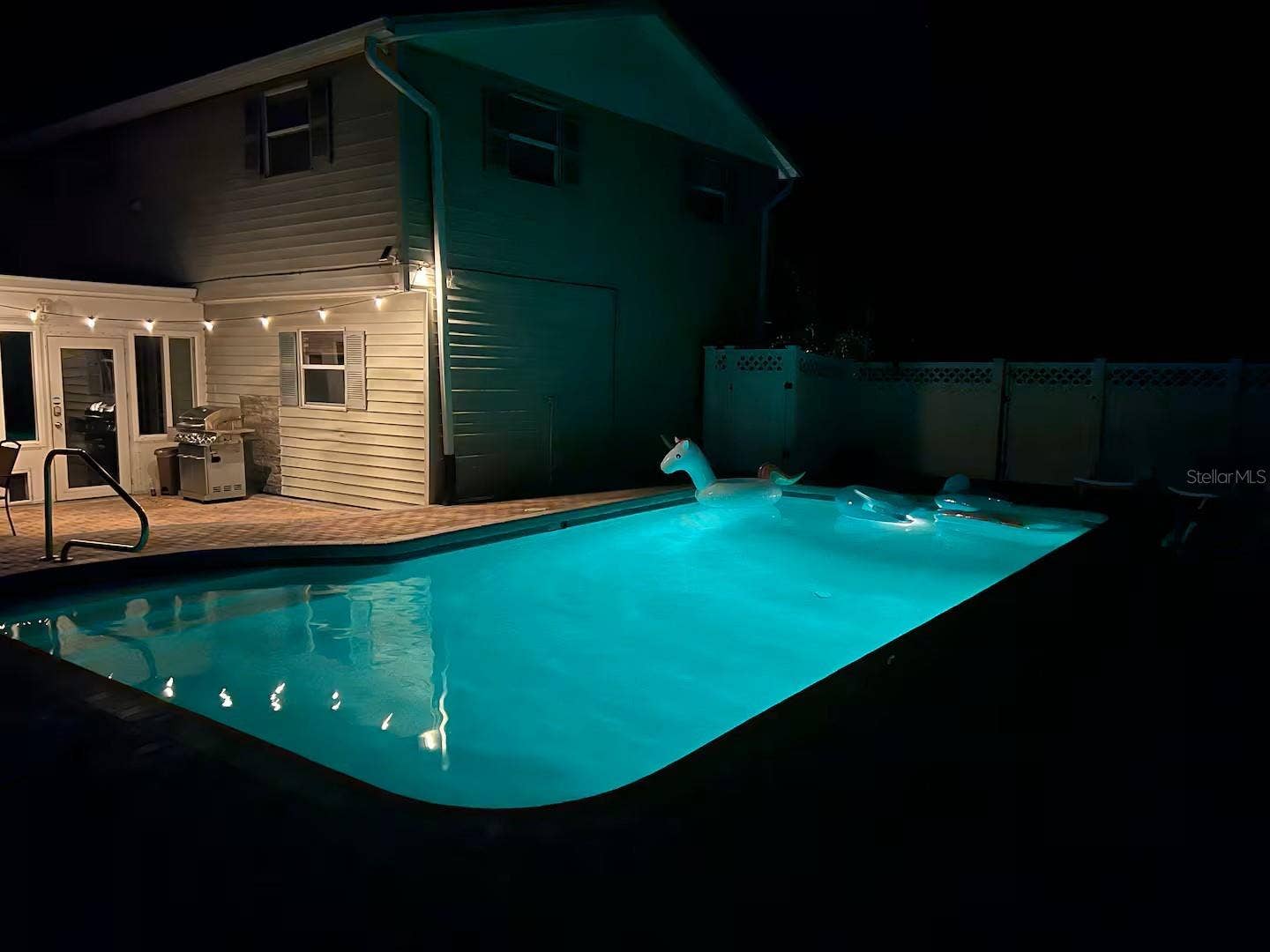 6403 EVERGREEN AVENUE, Seminole, FL 33772 6403 EVERGREEN AVENUE, Seminole, FL 33772